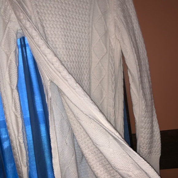 Guess sweater - Picture 2 of 3